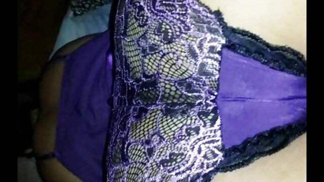 Kualitas HD :  Dua rumaja horny nyokot putus panas ti nalungtik Video porno seksi 