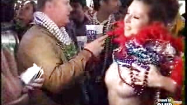 Kualitas HD :  O galã ulah pornô sortudo fode duas garotas pornô glamorosas de uma forma tripla Video porno seksi 
