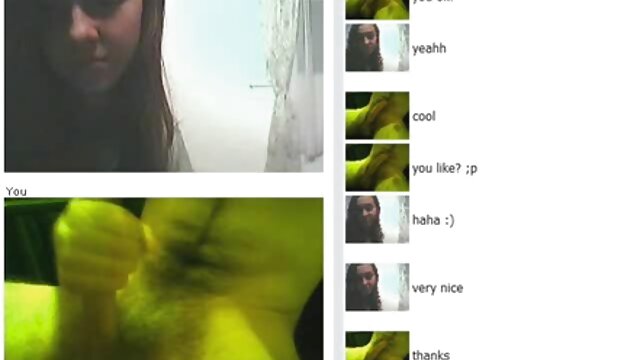 Kualitas HD :  Garotas gostosas estão chupando e trepando com garanhões de grande pandanarum Video porno seksi 
