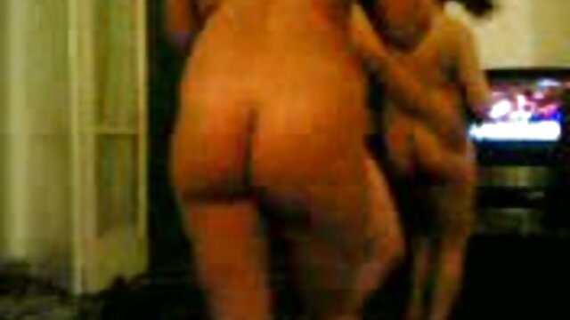 Kualitas HD :  Sobat dibawa kana hiji kamar darurat pikeun perlakuan héran Video porno seksi 