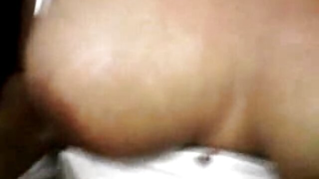 Kualitas HD :  Hussy loba saabna jeung breasts leutik mikanyaah cock bapa tere di burit Video porno seksi 