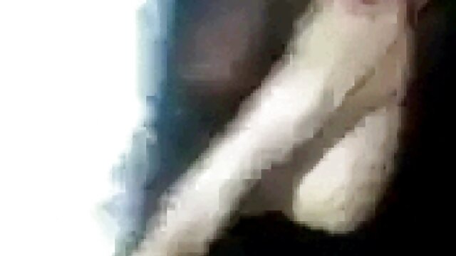 Kualitas HD :  Loira pequena e fofa Dakota Skye é atropelada por dois ladrões Video porno seksi 