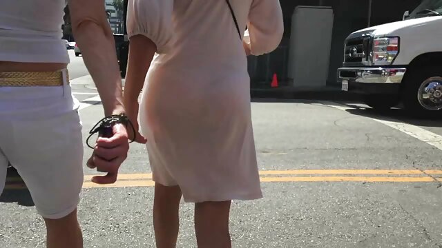 Kualitas HD :  Médico alivia o estresse por sexo com stripper gostosa de meias Video porno seksi 