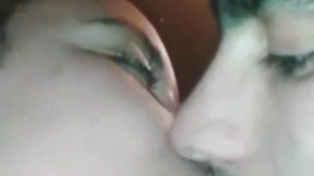 Kualitas HD :  Morena sendo fodida em uma posição estilo cachorrinho Video porno seksi 