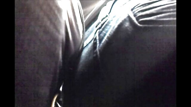Kualitas HD :  Pangajar excitado treina o cu escancarado da pequena colegial Video porno seksi 