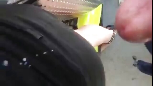 Kualitas HD :  Guy nyaeta screwball nyata assfucking asih jeung muatkeun porno ka web Video porno seksi 