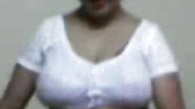Kualitas HD :  Enfermeira peituda extrai esperma de um sujeito enforcado em uma visita domiciliar Video porno seksi 