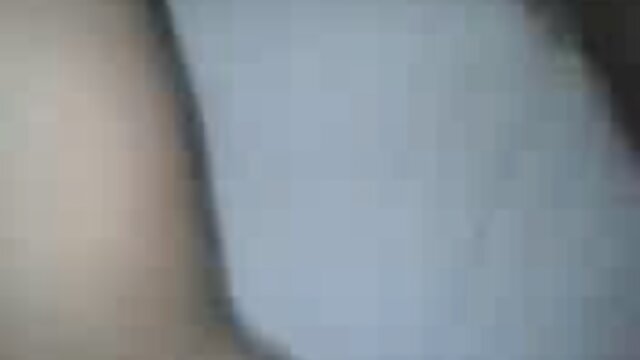 Kualitas HD :  Gata morena esbelta sendo fodida por garanhão gostoso Video porno seksi 