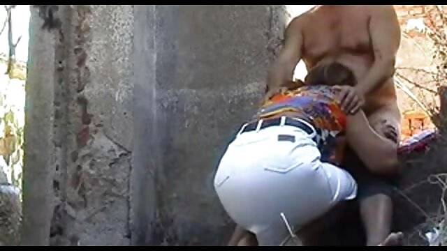 Kualitas HD :  Loira curvilínea copula com BF após correr matinal Video porno seksi 