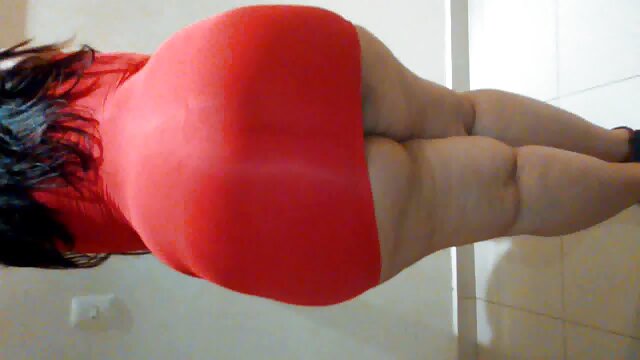Kualitas HD :  O pandanarum gordo está esticando o traseiro ulah bebê até o limite Video porno seksi 
