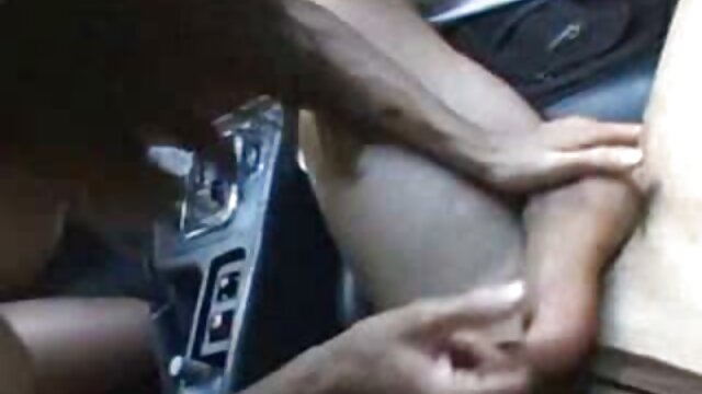 Kualitas HD : Jalur club minyak palanggan booty badag Latina sarta fucks ti tukangeun Video porno seksi